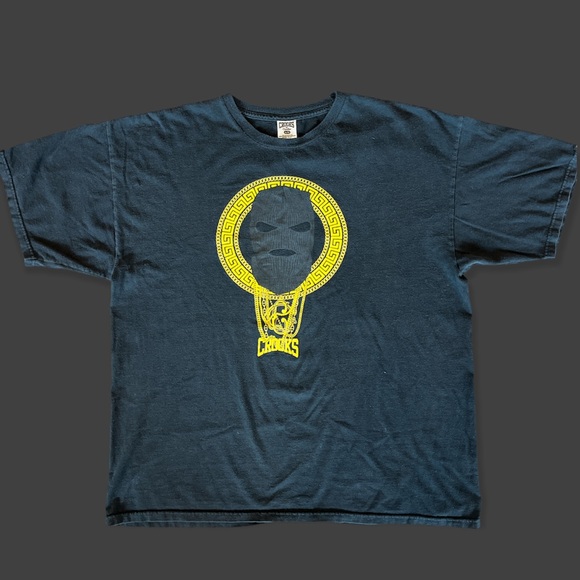 CROOKS & CASTLES | RARE Ski Mask w/ Gold Chains | Mens Tee XL - Picture 3 of 3